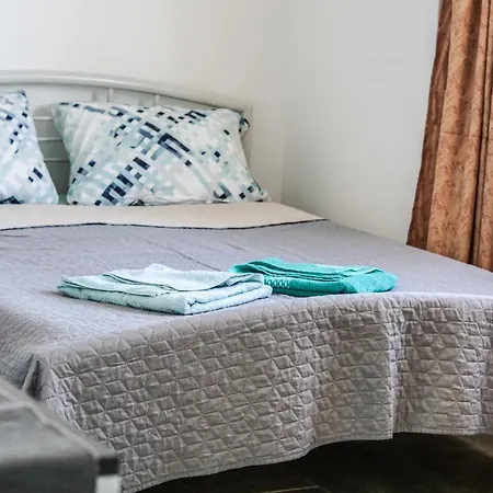 Gladiola Guest house