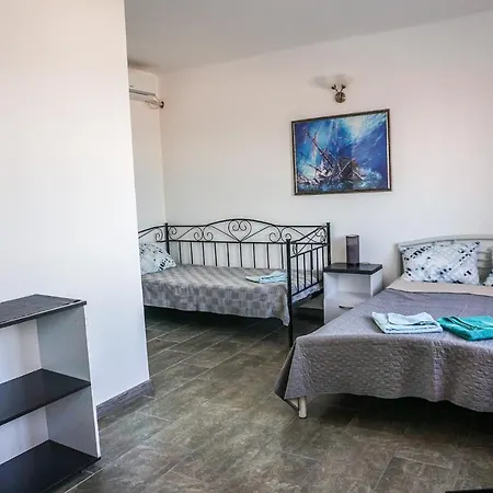 Gladiola Guest house